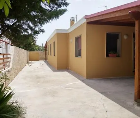 Holiday home Villetta Pineta